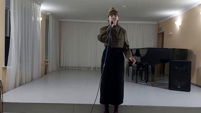 Муз . В.Хвойницкий, сл. В. Саакова, "Ромашки ,опалённые войной" смотреть онлайн