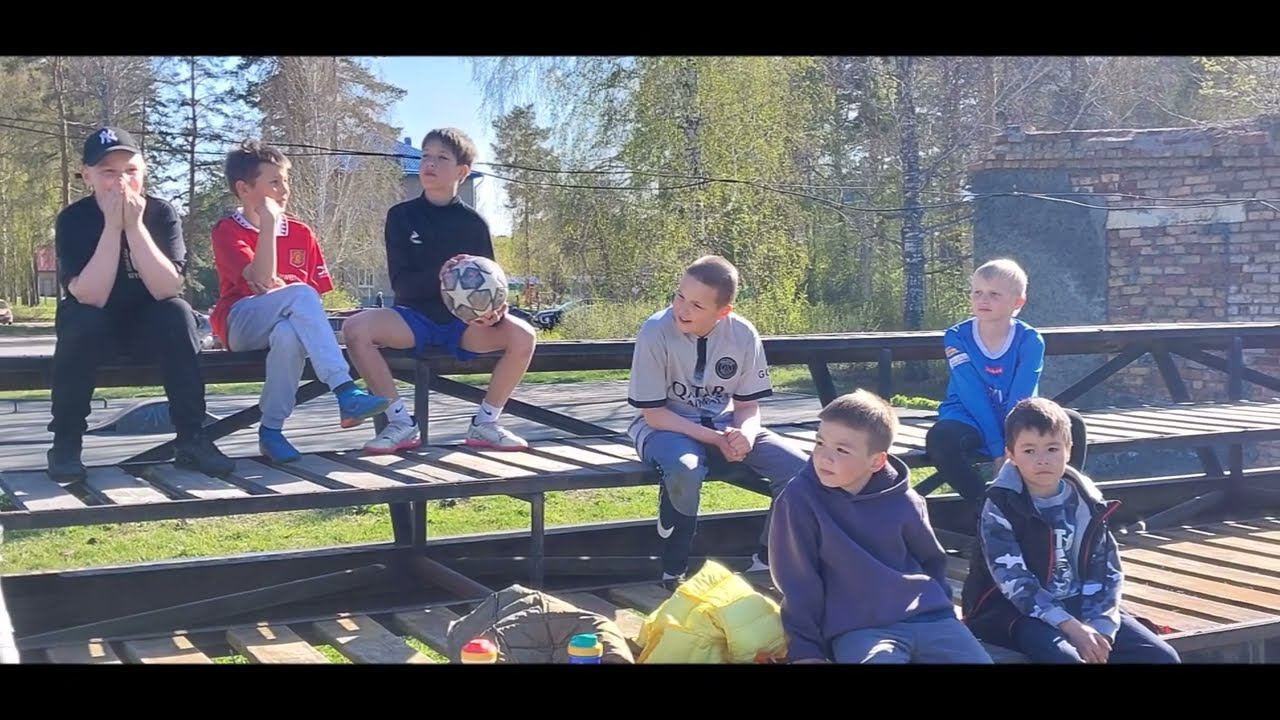 Встреча с футболистом смотреть онлайн