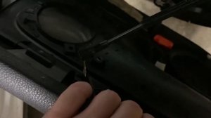 Замена кнопки стеклоподъемника на VW Jetta mk5 в правой пердней двери