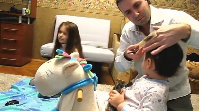 Стрижка годовалого ребенка на дому, выездной салон Модный Стиль, Москва смотреть онлайн