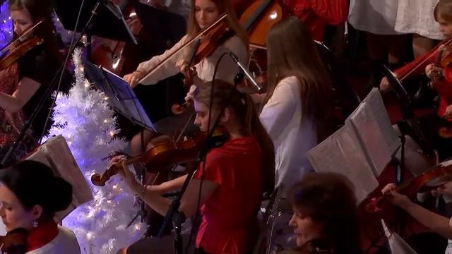 Богу хвала! Аллилуйя! - хор и оркестр "Светлый миг" смотреть онлайн