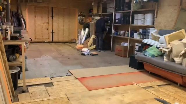 Гидроизоляция бетонного пола гаража, продолжение. смотреть онлайн