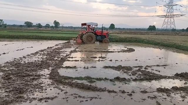 Mahindra tractor 575 rotavter khete time suru ? смотреть онлайн