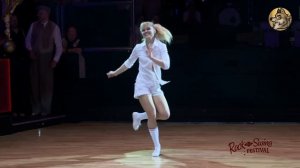 ПРОВИНЦИАЛОЧКА... - Таня ГЕОРГИЕВСКАЯ - поёт Ляля Размахова