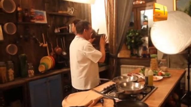 Джорджио умеет удивлять! Как проходит фотосессия... смотреть онлайн