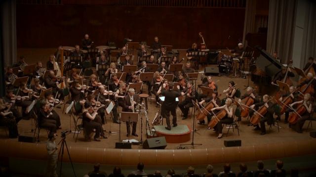 Виталий Ямутеев (саксофоны, кларнет), Дирижер - Андрей Галанов -14 Track