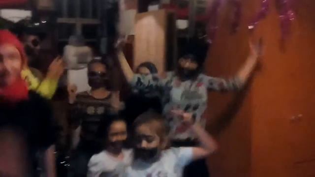 У тебя есть борода я скажу тебе да! Деффчонки жжут!!!))) смотреть онлайн