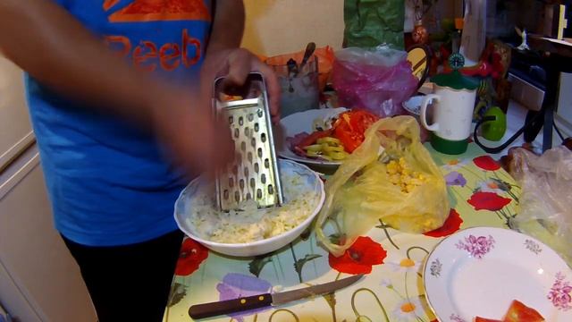 Самодельная пицца с сырным соусом ! смотреть онлайн