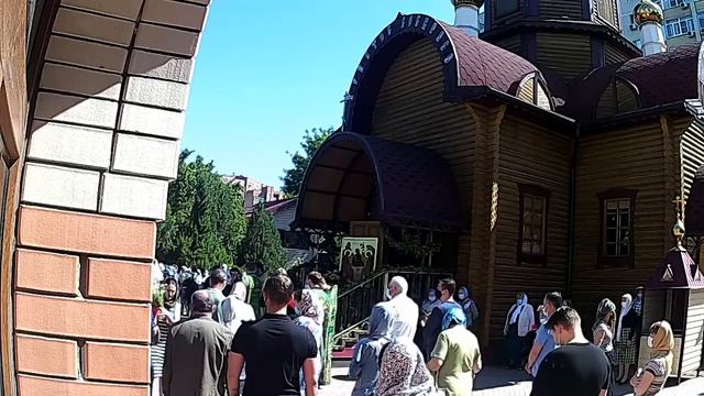 Божественная Литургия. Вечерня смотреть онлайн