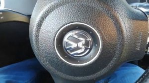 Фольксваген поло седан. Снять подушку безопасности. Руль.