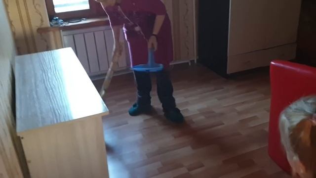 ПОЧЕМУ ЖИТЬ ЗДЕСЬ НЕ ВОЗМОЖНО\\\ПОЭТОМУ ЗДЕСЬ НИКТО НЕ ЖИЛ\\\ПРИНУДИТЕЛЬНОЕ ПЕРЕСЕЛЕНИЕ смотреть онлайн