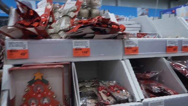 ШОППИНГ украшений комнаты к НОВОМУ ГОДУ // #xmasseries смотреть онлайн