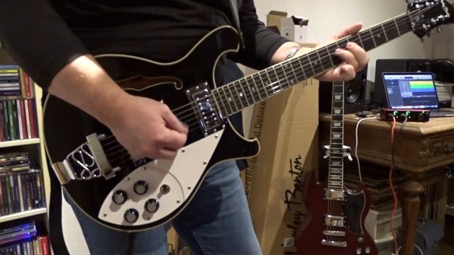 Harley Benton RB-600BK : 2 sounds in 17 seconds ! смотреть онлайн