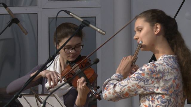 Потому что мой Бог жив - Ева и Милана Балан смотреть онлайн