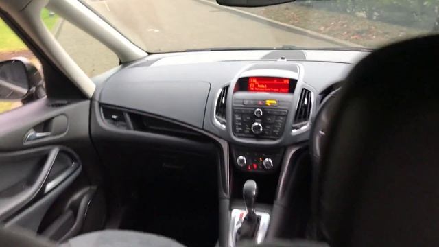 2014 Vauxhall Zafira Tourer Automatic SE смотреть онлайн