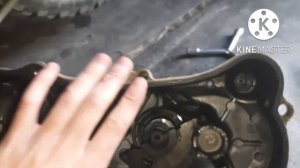 Заедает и скрипит кикстартер, решение проблемы за 10 мину. Ничего тяжёлого. Honda dio 27-35