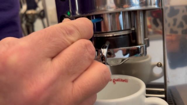 Spinel Pinocchio Anwenderfrage 1: Hebel hält nicht - was tun? смотреть онлайн