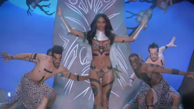Emanuela De Paula Victoria's Secret Runway Walk 2008 - 2011 HD