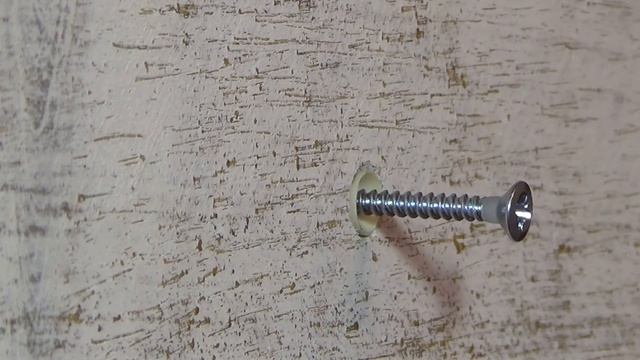 Как ввернуть саморез в стену! смотреть онлайн