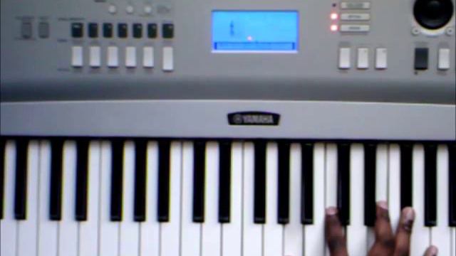 R Kelly Piano Instrumental - Seems Like You're Ready смотреть онлайн