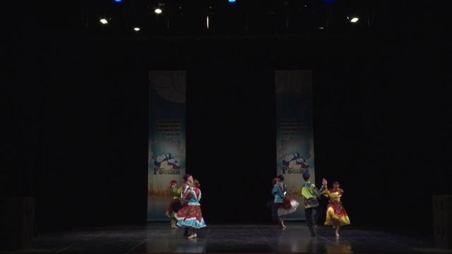 Образцовый хореографический ансамбль "Я танцую" танец "Кадриль" смотреть онлайн