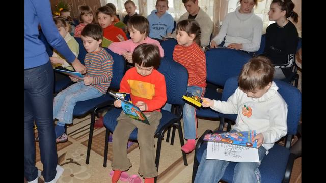 Город Света Днепропетровск посетил детский приют.avi смотреть онлайн