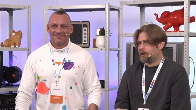 Виталий Шароватов, Александр Крайнов. Yandex Research. Сначала — наука, затем — технологические... смотреть онлайн