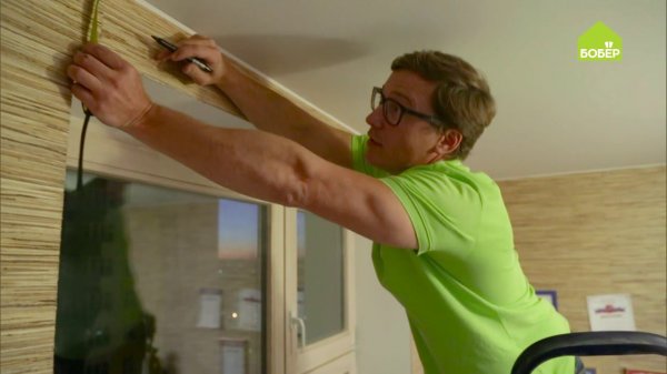 Как повесить карниз