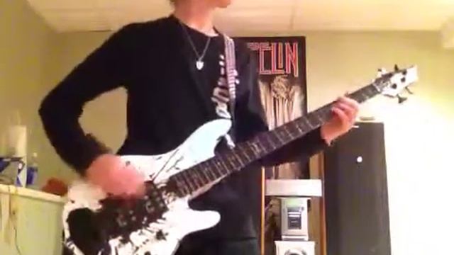 Dropkick murphys johnny i hardly knew ya bass cover смотреть онлайн