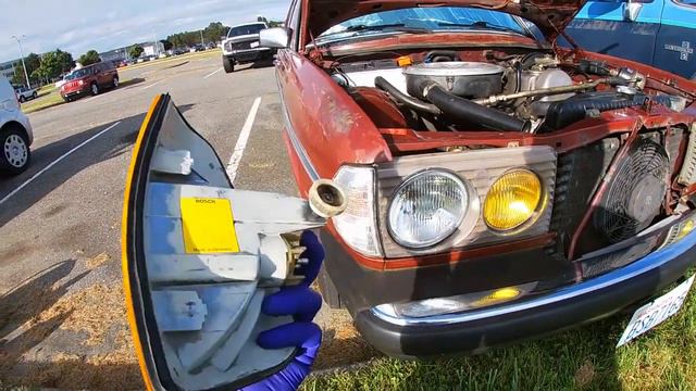 Mercedes W123 240D Installing Orange Turn Signal Side Markers!! Looks Fantastic!