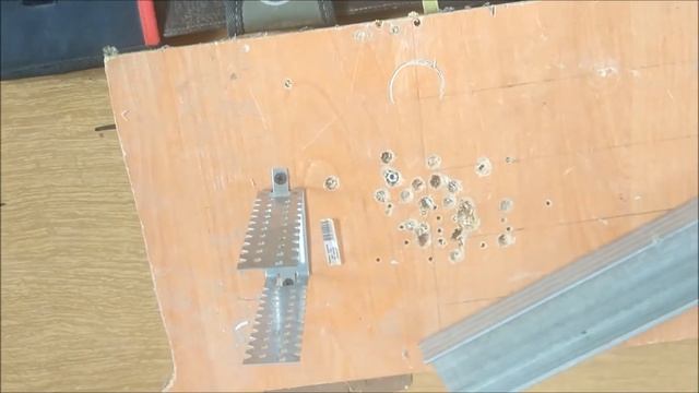 Инструмент и приспособления для монтажа подвесного потолка .Как отличить мастеров от начинающих. смотреть онлайн