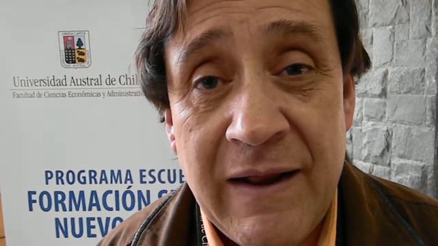 Jorge Riveros, coordinador Escuela de Formación Sindical UACh смотреть онлайн