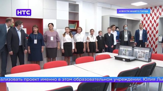 В 10 школе торжественно открыли центр образования цифрового и гуманитарного профилей «Точка роста» смотреть онлайн