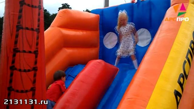 Надувной аттракцион (батут) Детский Корабль Испаньола смотреть онлайн