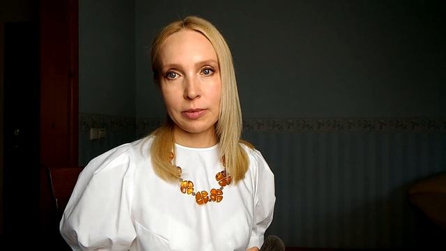 МАКИЯЖ В ШОКОЛАДНО-ЗОЛОТИСТЫХ ТОНАХ. МОИ ЛАЙФХАКИ С АКСЕССУАРАМИ. смотреть онлайн