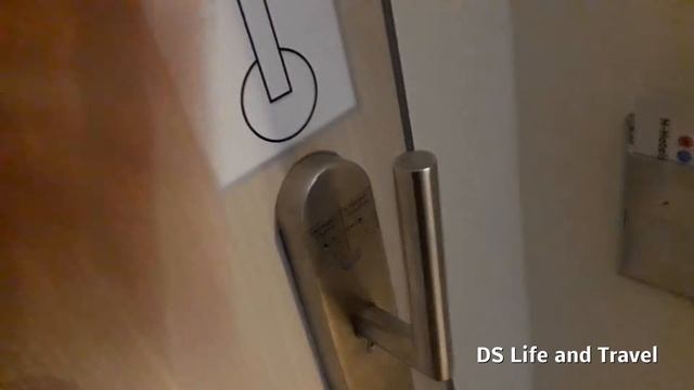 Обзор номера в отеле H2 Hotel Берлин. Весна 2019