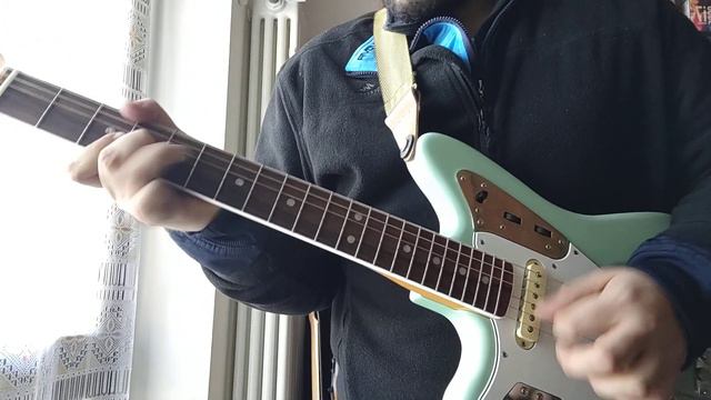 Can you play it on the Fender (Squier) Jaguar? - Blues смотреть онлайн