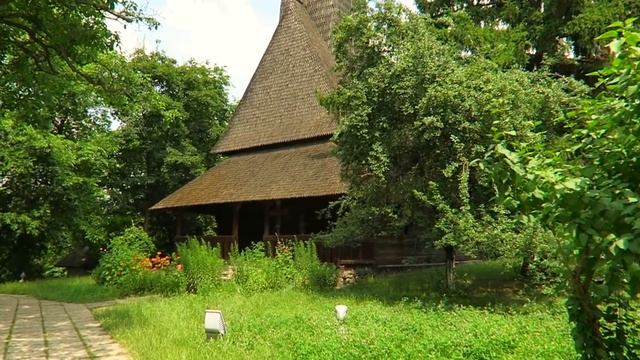 HOW EXPENSIVE IS BUCHAREST, ROMANIA? A DAY OF BUDGET TRAVEL ?? смотреть онлайн