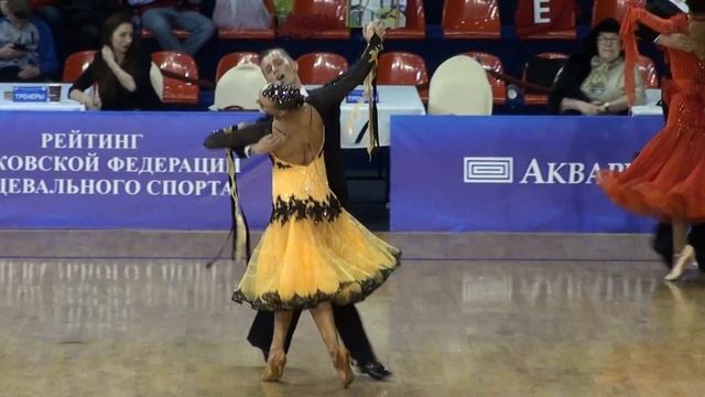 ЧМ 10 танцев Взрослые Фокстрот 1\2 Корчагин Денис Сурконт Яна смотреть онлайн