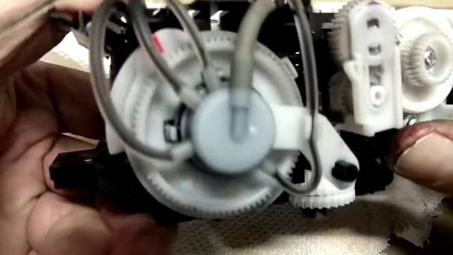 Brother MFC 315W  Узел парковки и селектор прокачки чернил