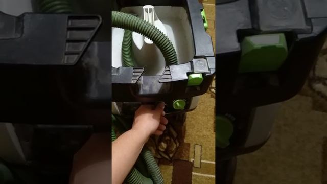 пылесос ФЕСТУЛ мини. обзор работы(краткий) и внешнего состояния смотреть онлайн