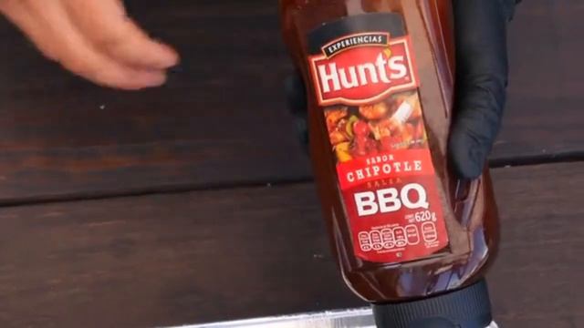 Сочные говяжьи ребра в соусе барбекю на гриле смотреть онлайн