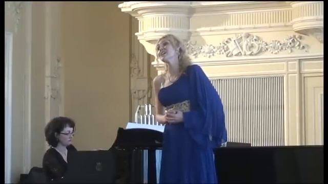 По-осеннему- "Отчалившая Русь"-Г.Свиридов-Elena Sinichkina.mov смотреть онлайн