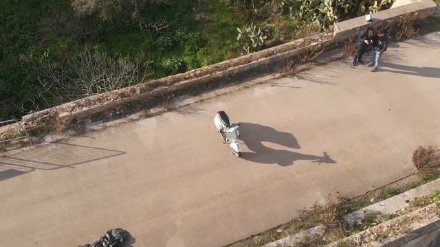 Vespa Px125x Martini Racing - DJI MAVIC AIR смотреть онлайн