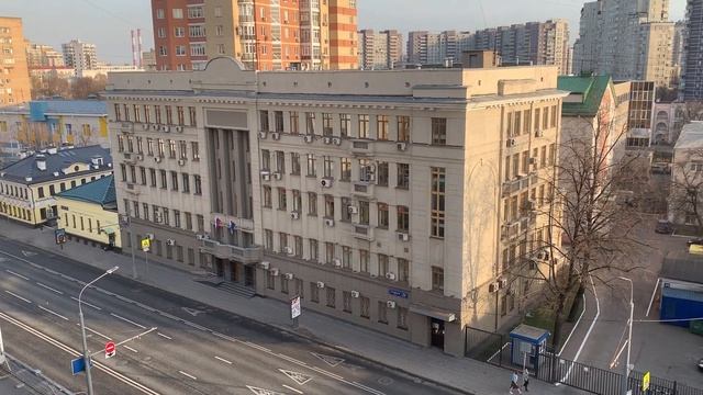 Важный дом. Таганская улица, д.34. Репортаж № 1 из серии нескучных историй "А из нашего окна!" смотреть онлайн