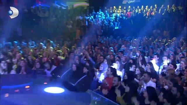 Candan Erçetin'den Canlı GİT Performansı! Beyaz Show смотреть онлайн