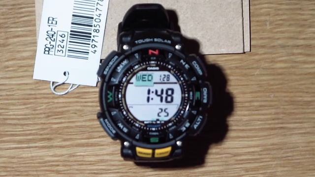 Распаковка туристических часов Casio Pro Trek PRG 240 1E смотреть онлайн