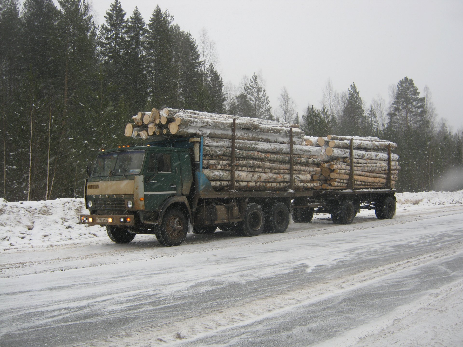 Едем в Нею. Возим баланс 1 смотреть онлайн