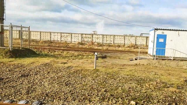 Вид из окна поезда Южно-Сахалинск — Корсаков. Сахалин. смотреть онлайн