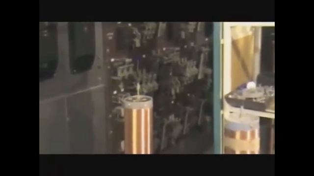 РЫБНИКОВ Ю С о НИКОЛЕ ТЕСЛА и МОДЕЛЬ с ПРОМЫШЛЕННЫМ ПРЕОБРАЗОВАТЕЛЕМ ЭНЕРГИИ ИЗ ЭФИРА смотреть онлайн
